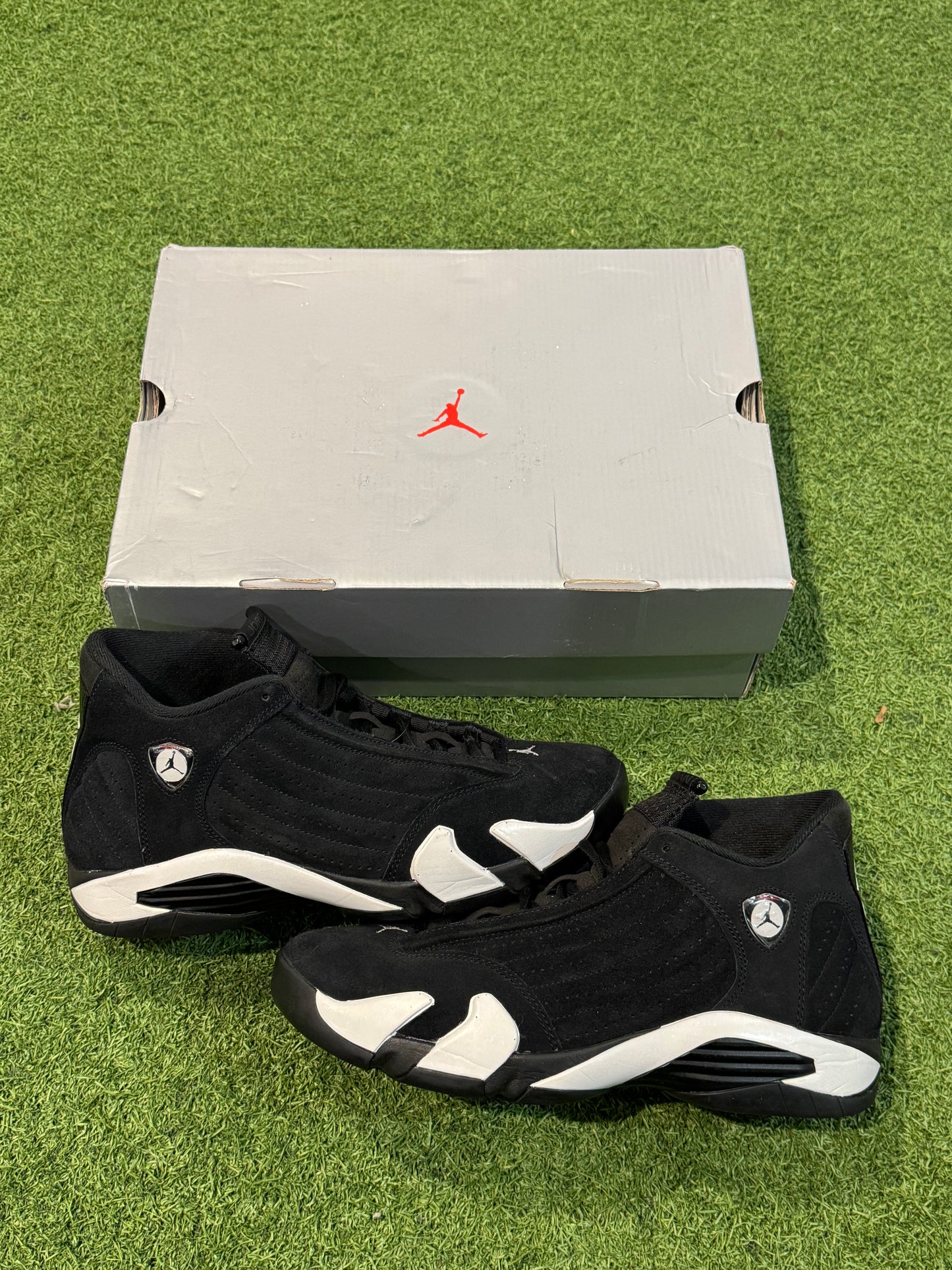 Jordan 14 Black/White (10)