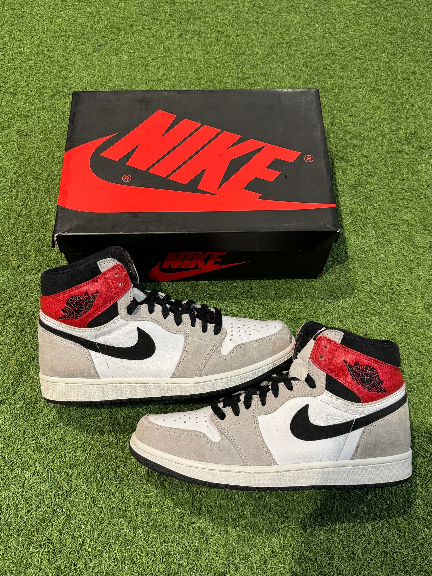 Jordan 1 Smoke Grey (9.5)
