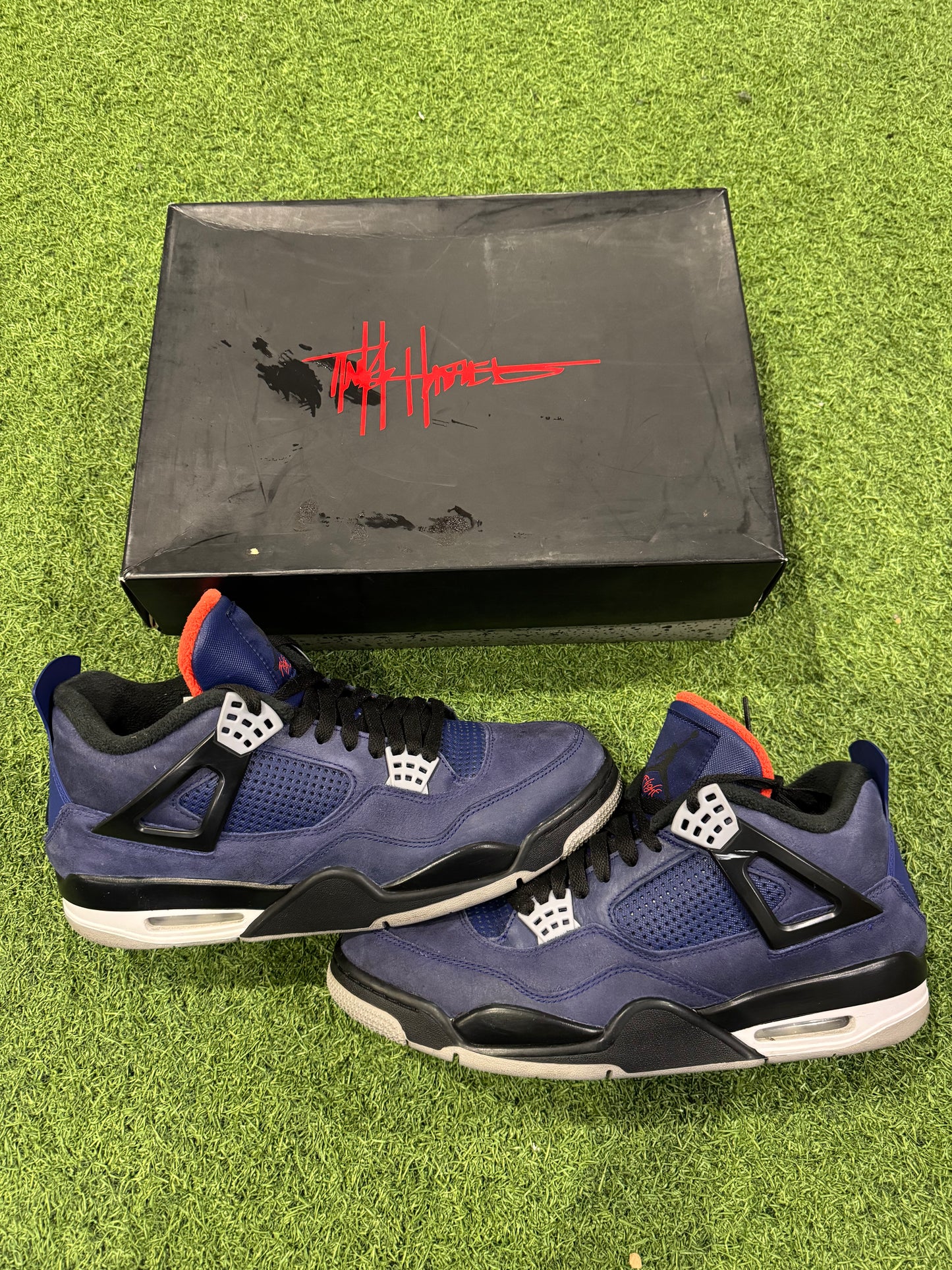 Jordan 4 Winterized (12)