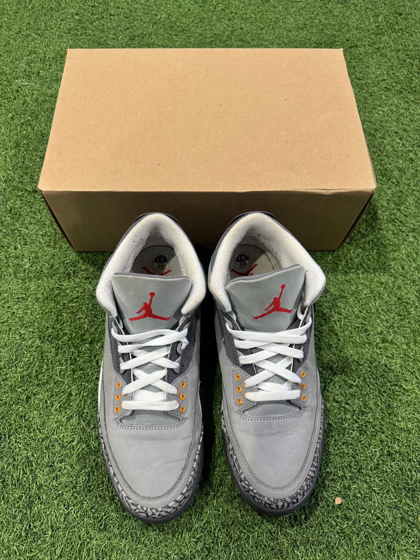 Jordan 3 Cool Grey (10.5)