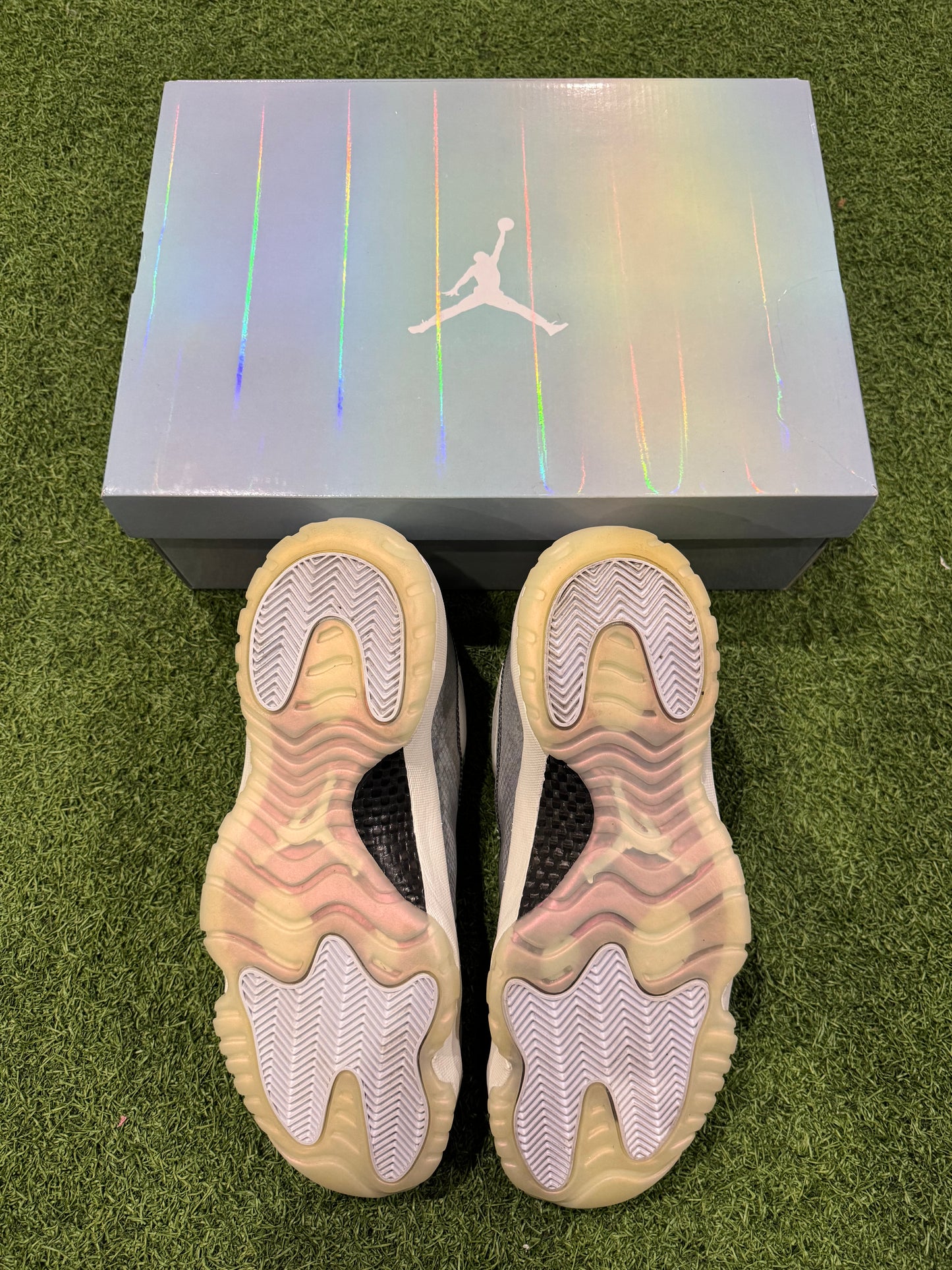 Jordan 11 Low Year Of The Snake (12.5)