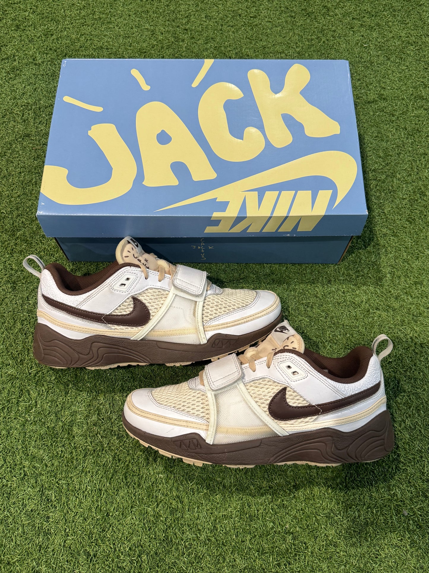 Nike Travis Scott Field Jaxx Light Chocolate (10)