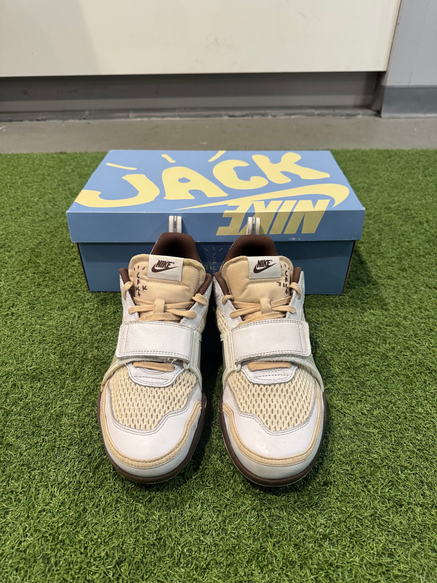 Nike Travis Scott Field Jaxx Light Chocolate (10)