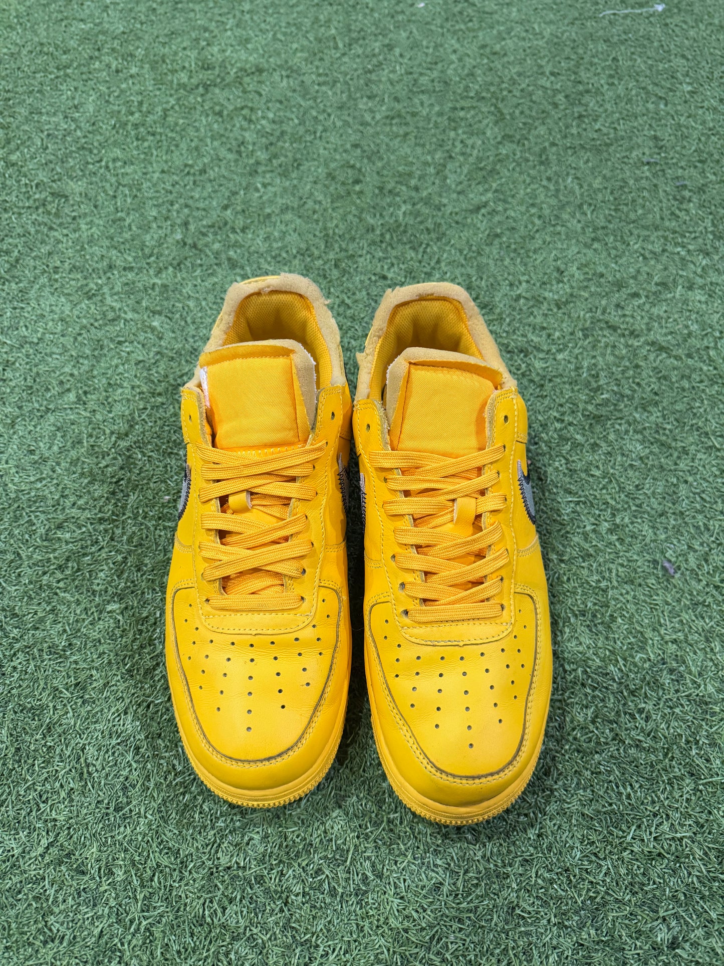 Air Force 1 Off-White ICA University Gold (8.5)