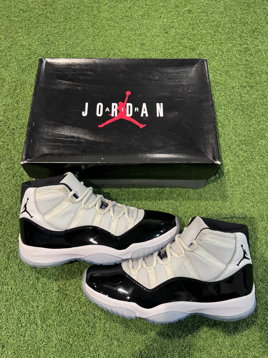 Jordan 11 Concord (10)