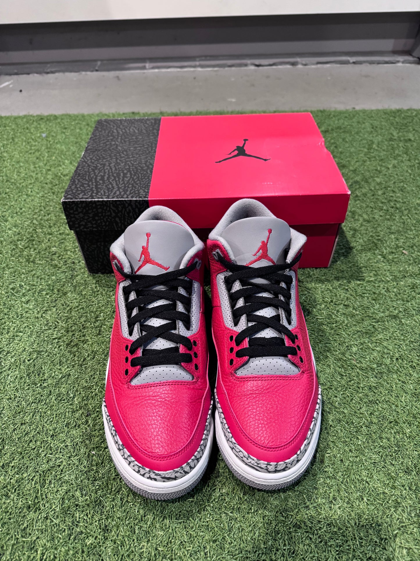 Jordan 3 Unite (10)