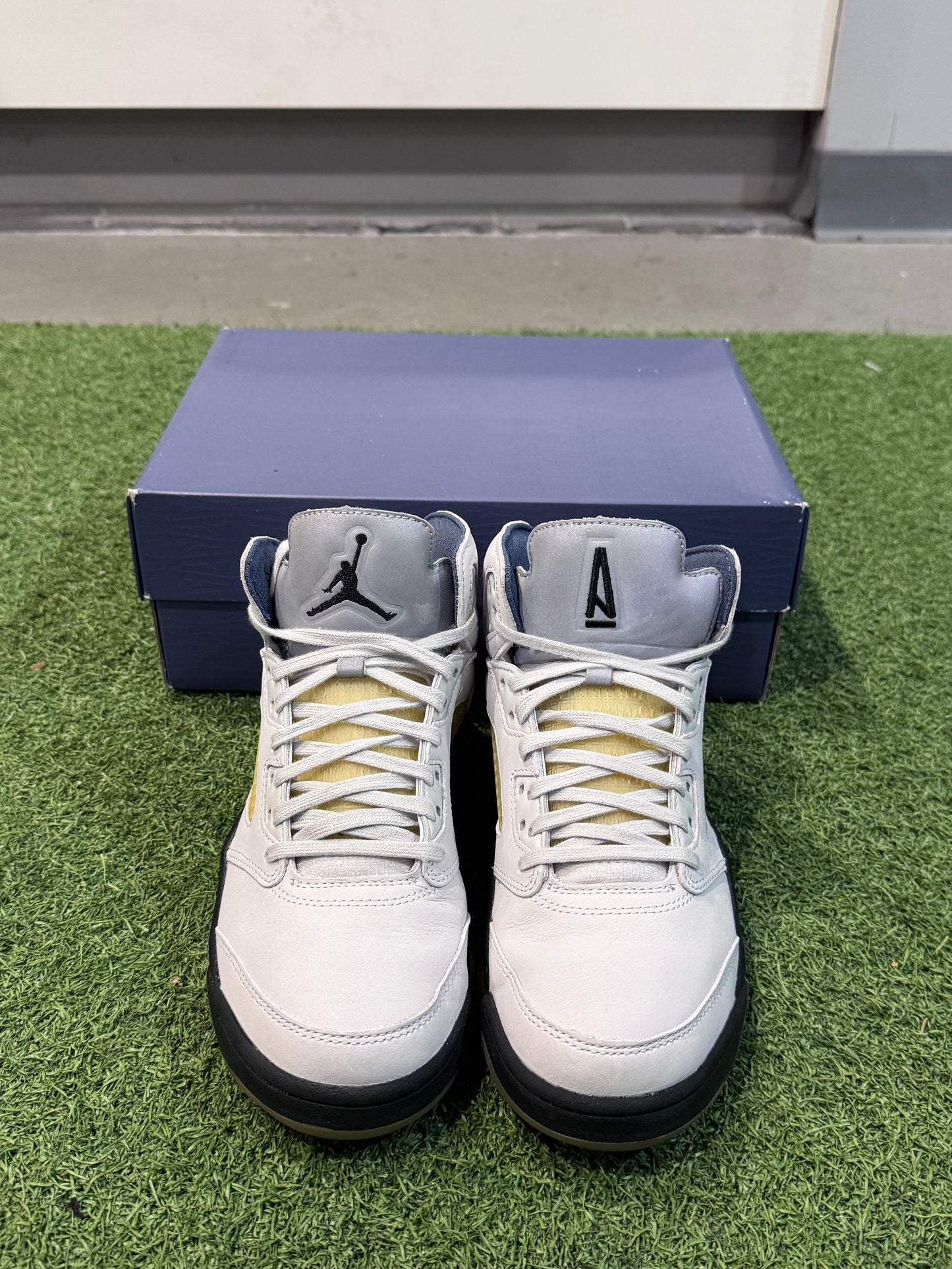 Jordan 5 A Ma Maniere Dawn (8W)
