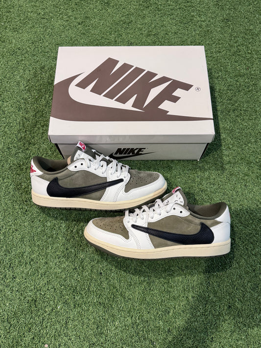 Jordan 1 Low Travis Scott Medium Olive (8)