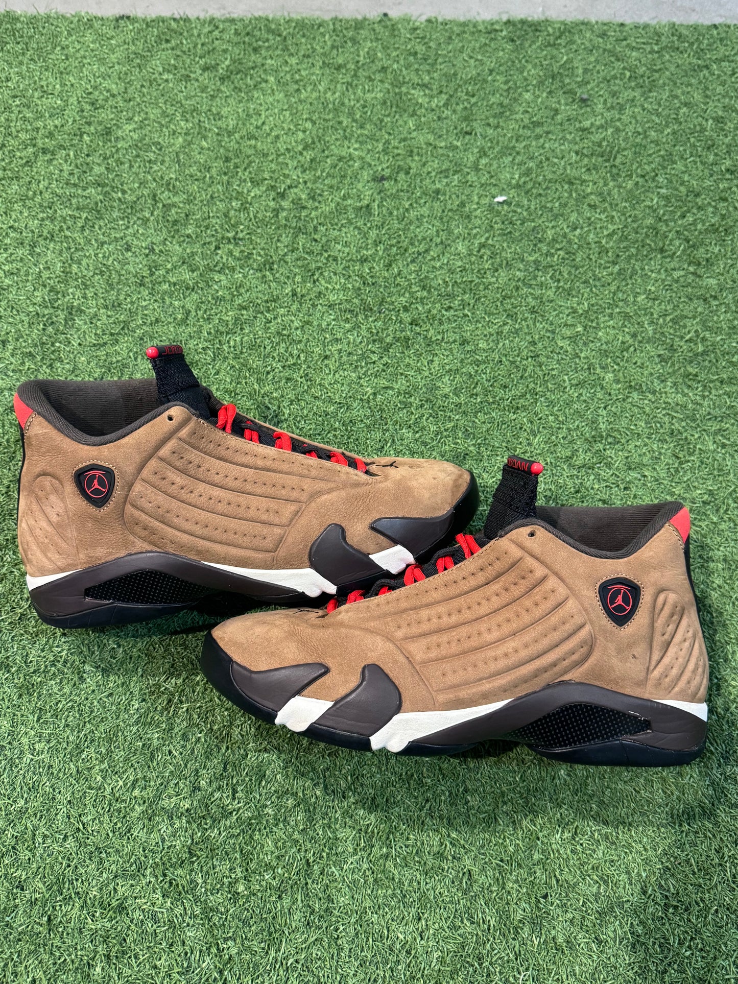Jordan 14 Winterized (10.5)