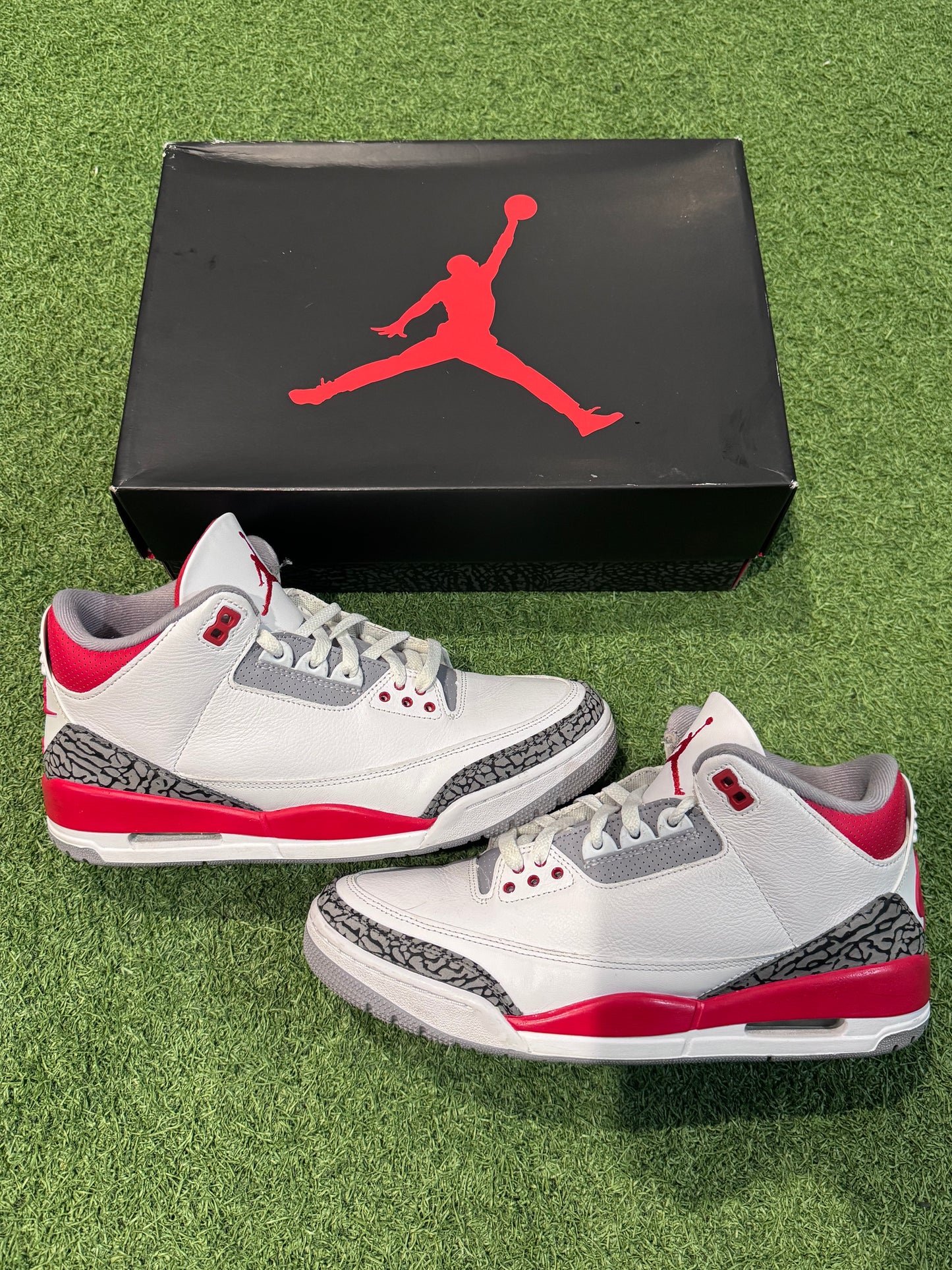 Jordan 3 Fire Red (10)