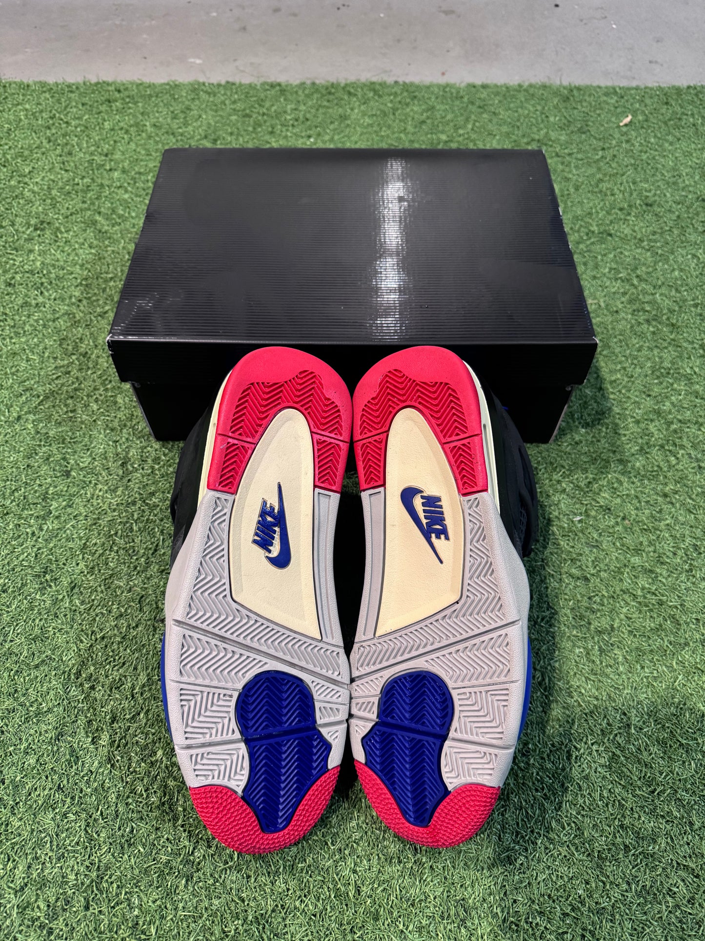 Jordan 4 Rare Air (11)