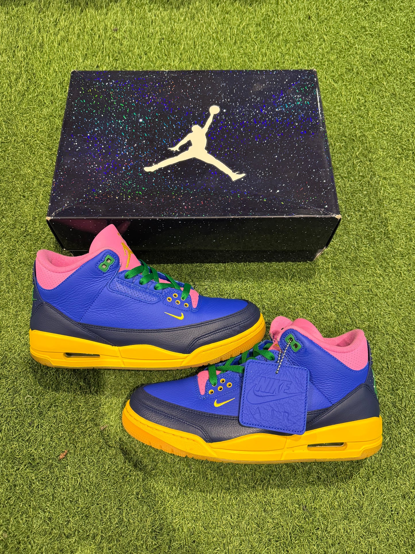 Jordan 3 Retro Brazil (8.5)
