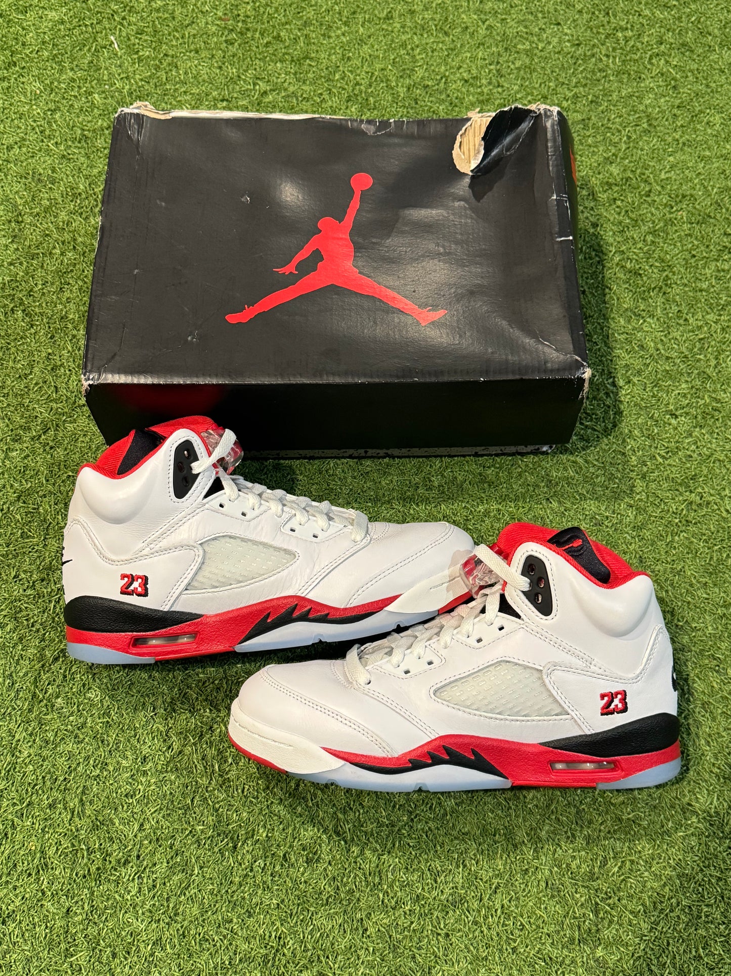 Jordan 5 Fire Red (6Y)