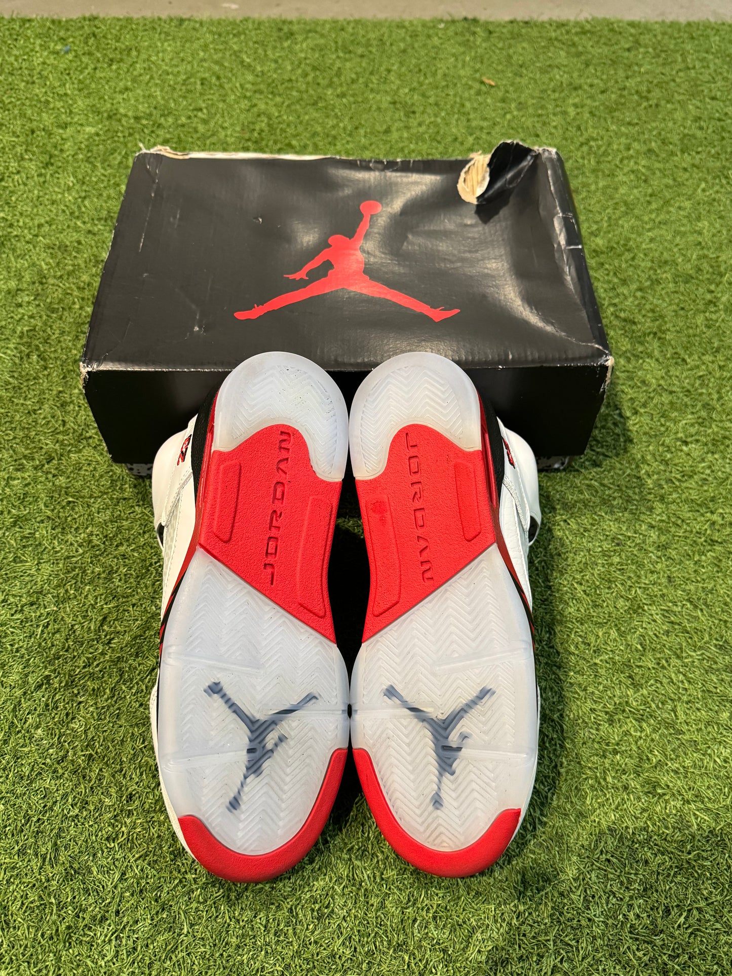Jordan 5 Fire Red (6Y)