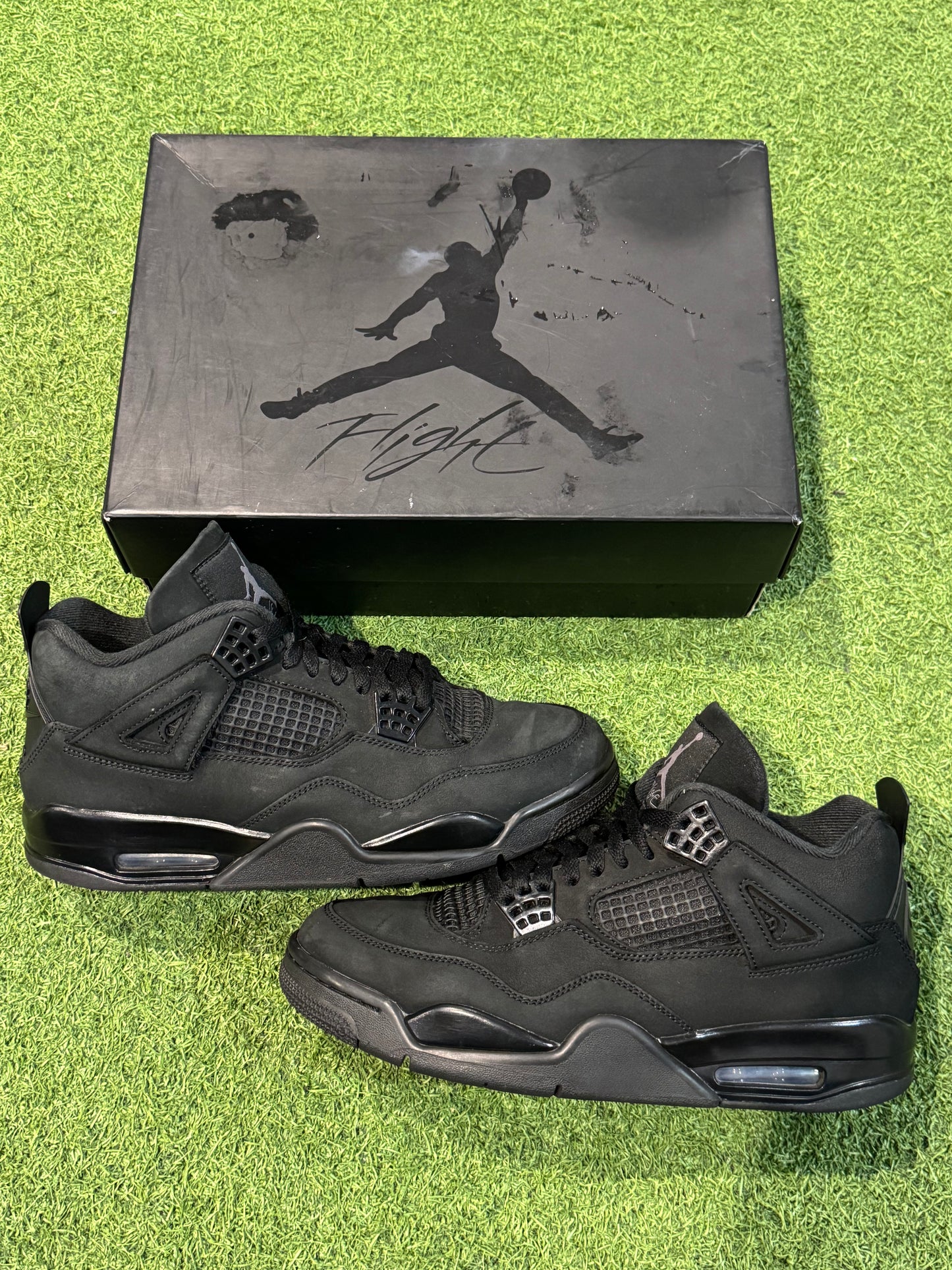 Jordan 4 Black Cat (10)