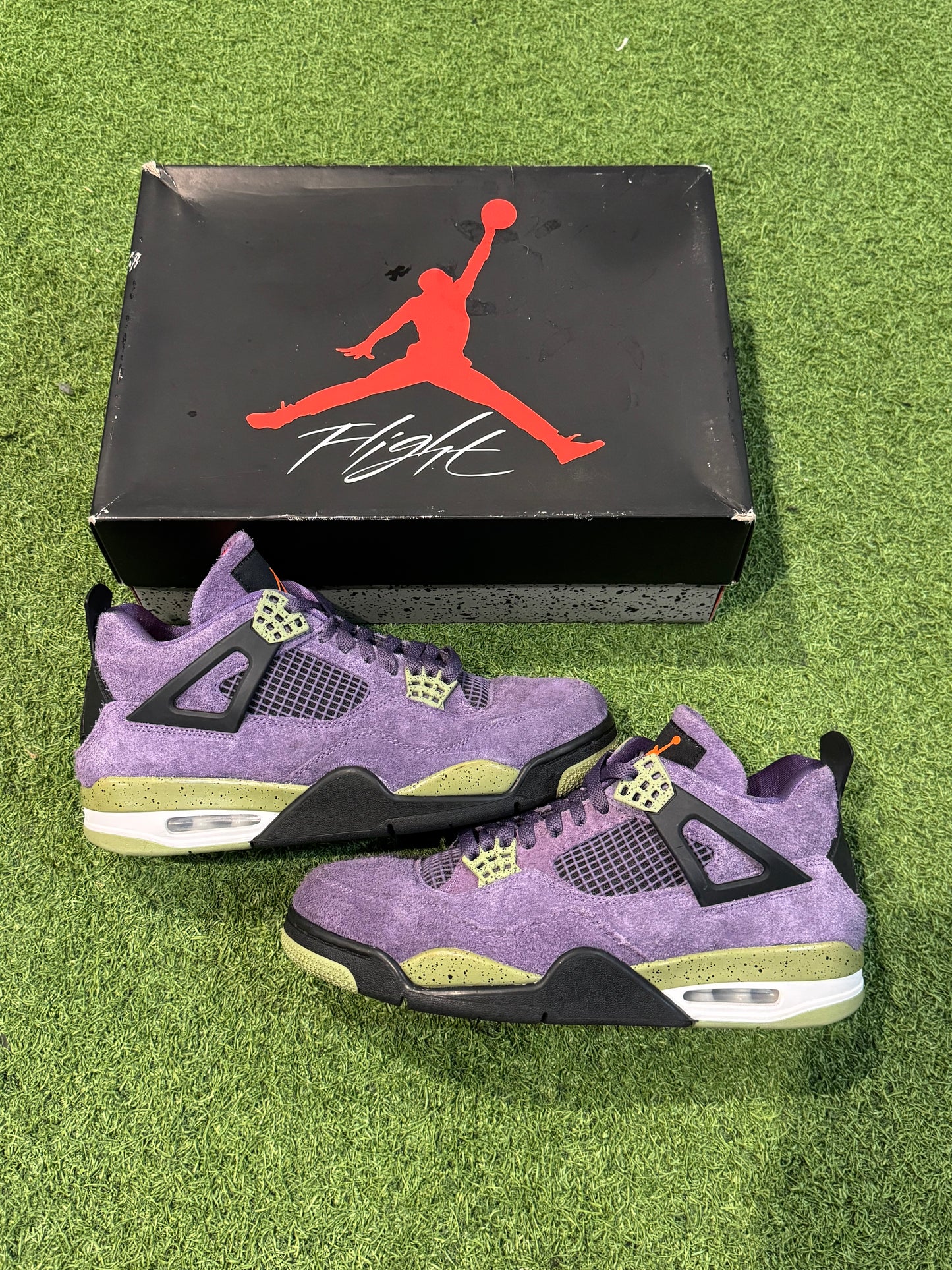 Jordan 4 Canyon Purple (11.5W)