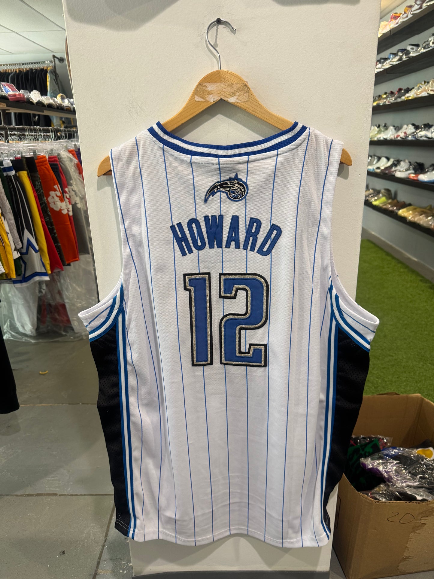 Orlando Magic Howard Adidas Jersey (XXL)