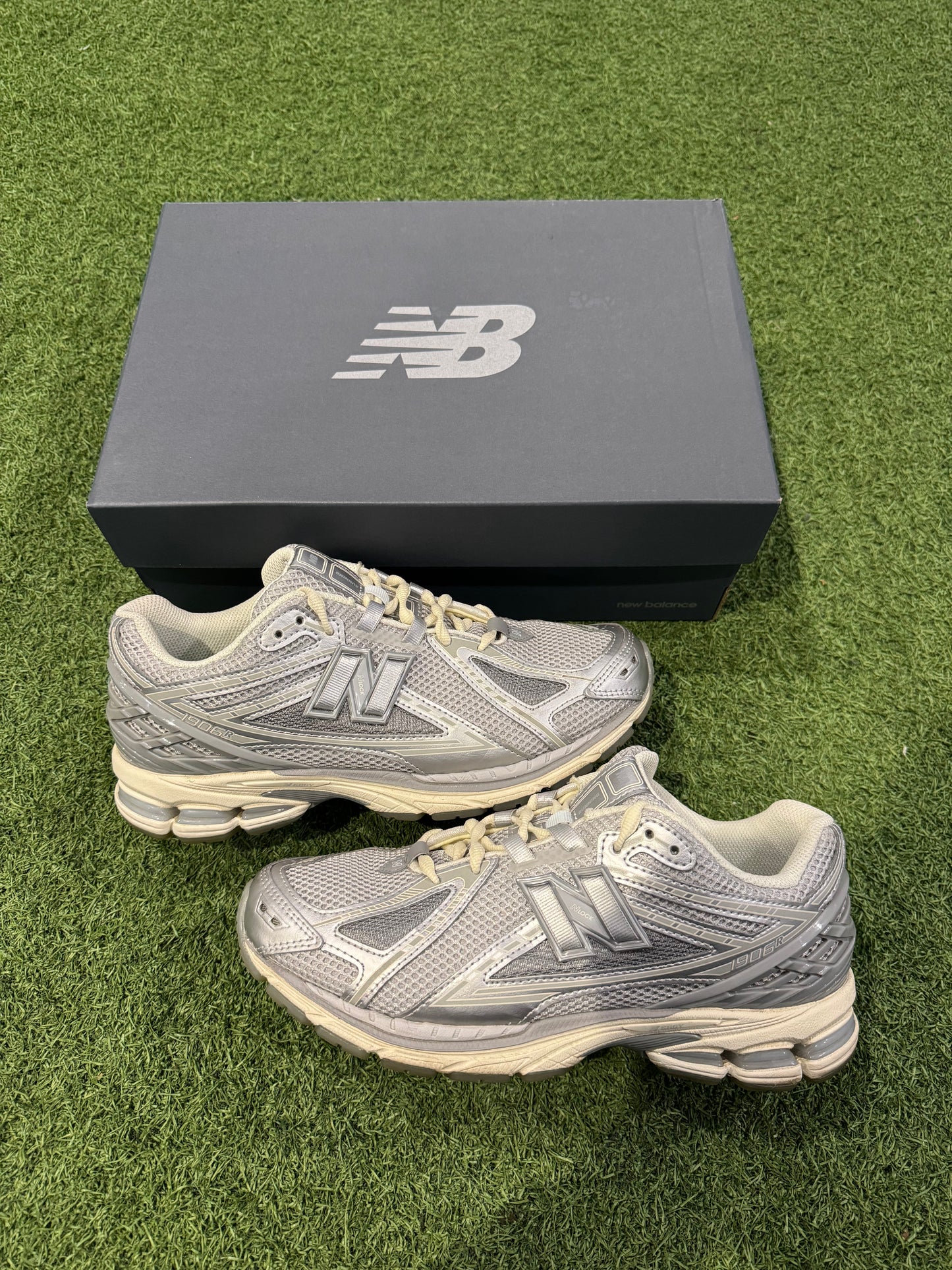 New Balance 1906R Up There (9)