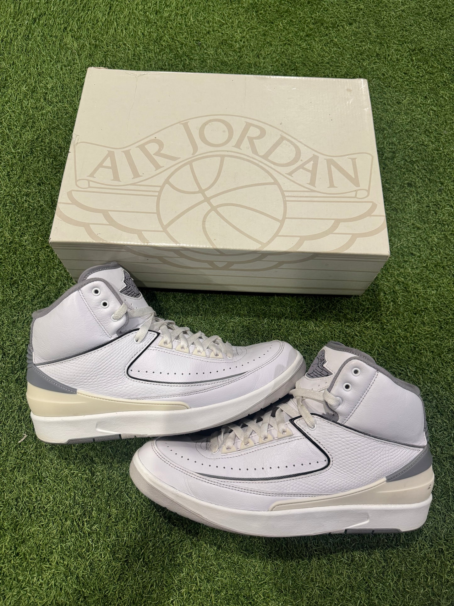 Jordan 2 Cement Grey (10)
