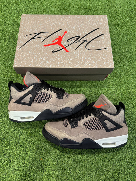 Jordan 4 Taupe Haze (8.5)