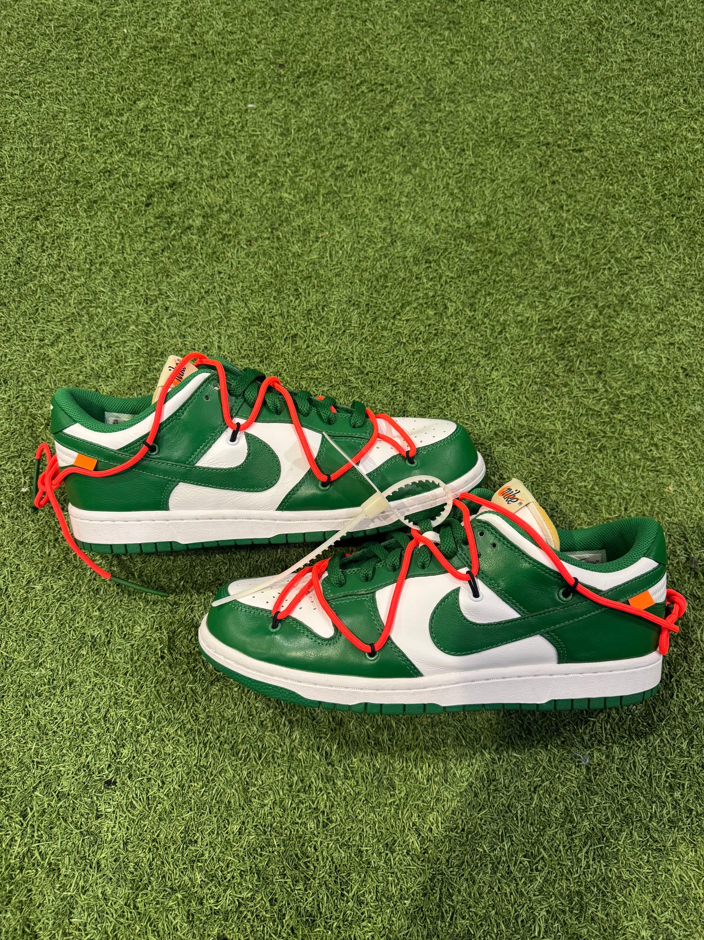 Dunk Low Off-White Pine Green (9.5)