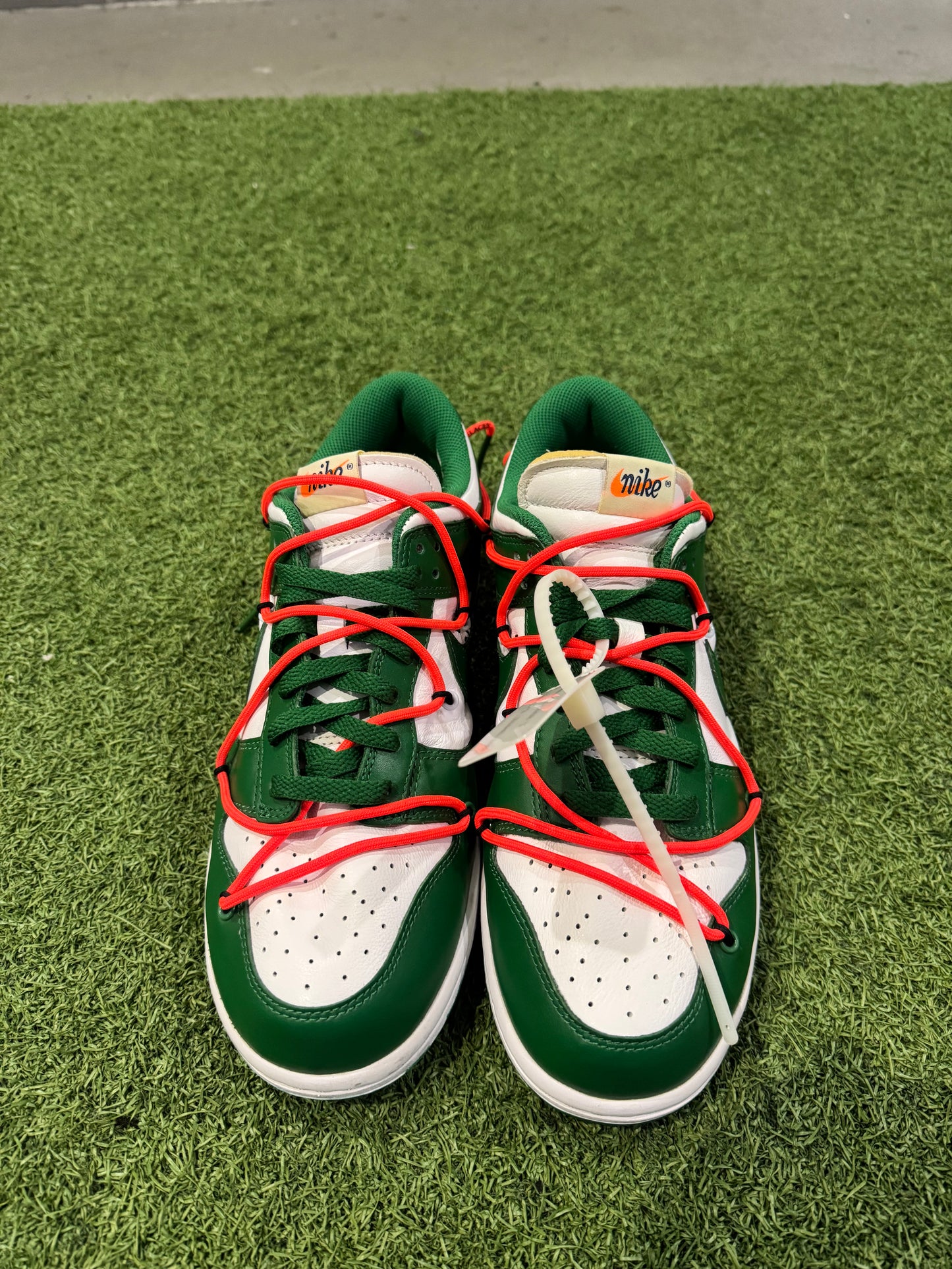 Dunk Low Off-White Pine Green (9.5)