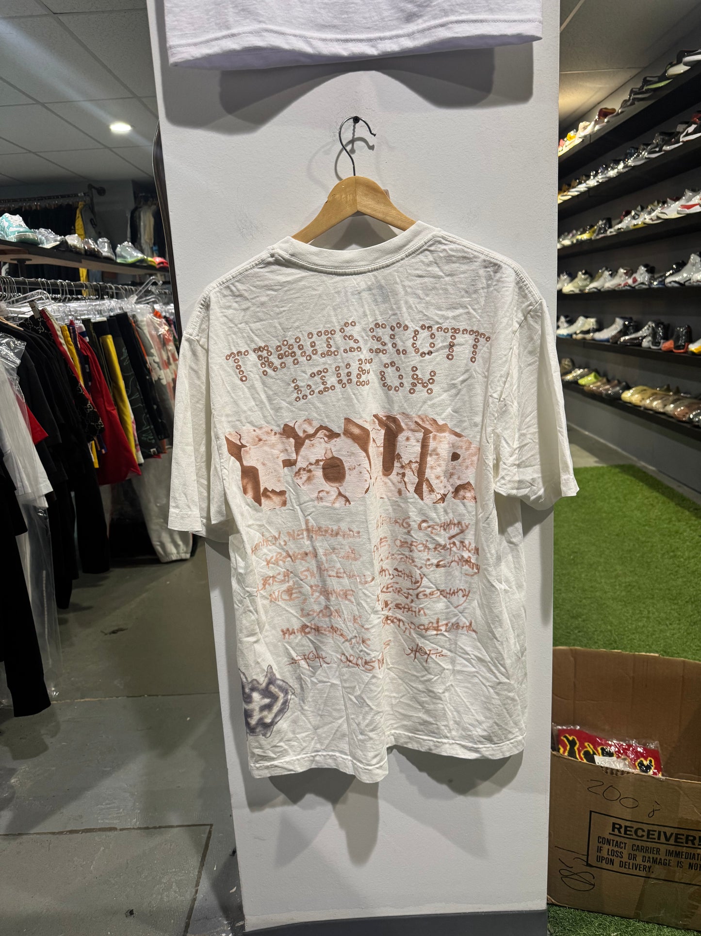 Travis Scott Utopia Euro Tour Skitzo Tee