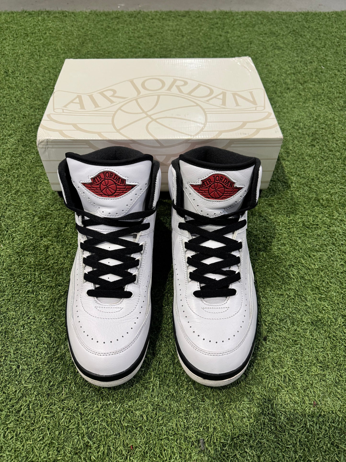 Jordan 2 Chicago (8.5)