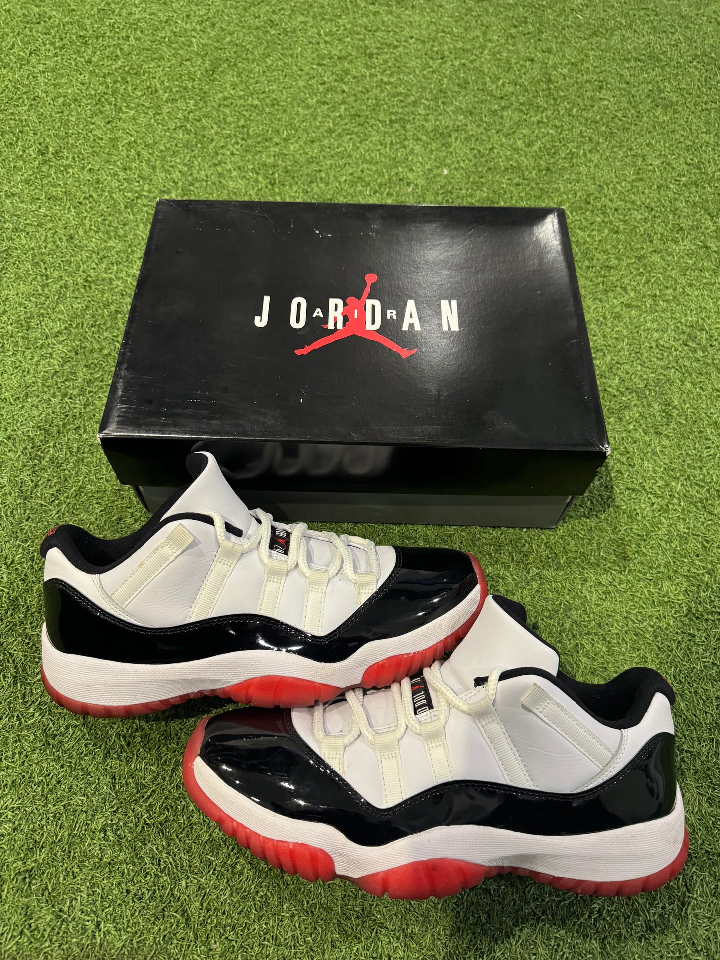 Jordan 11 Low Concord Bred (8.5)