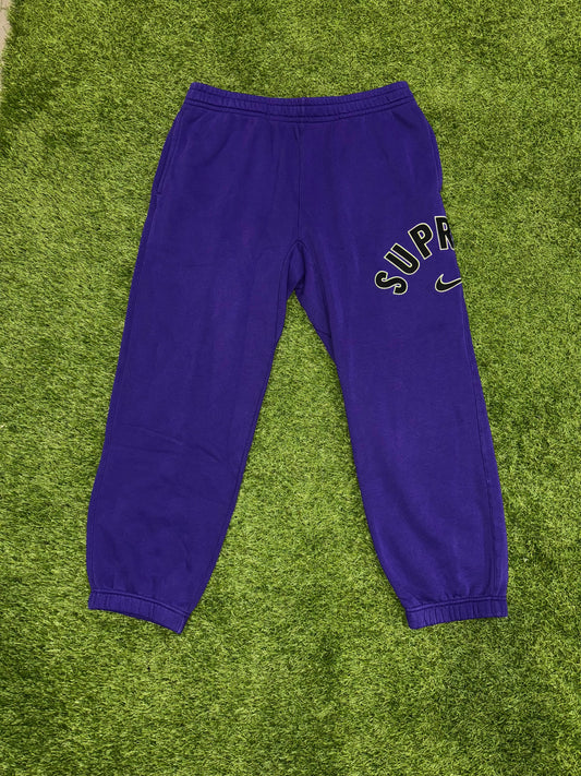 Supreme Nike Arc Sweatpant Purple