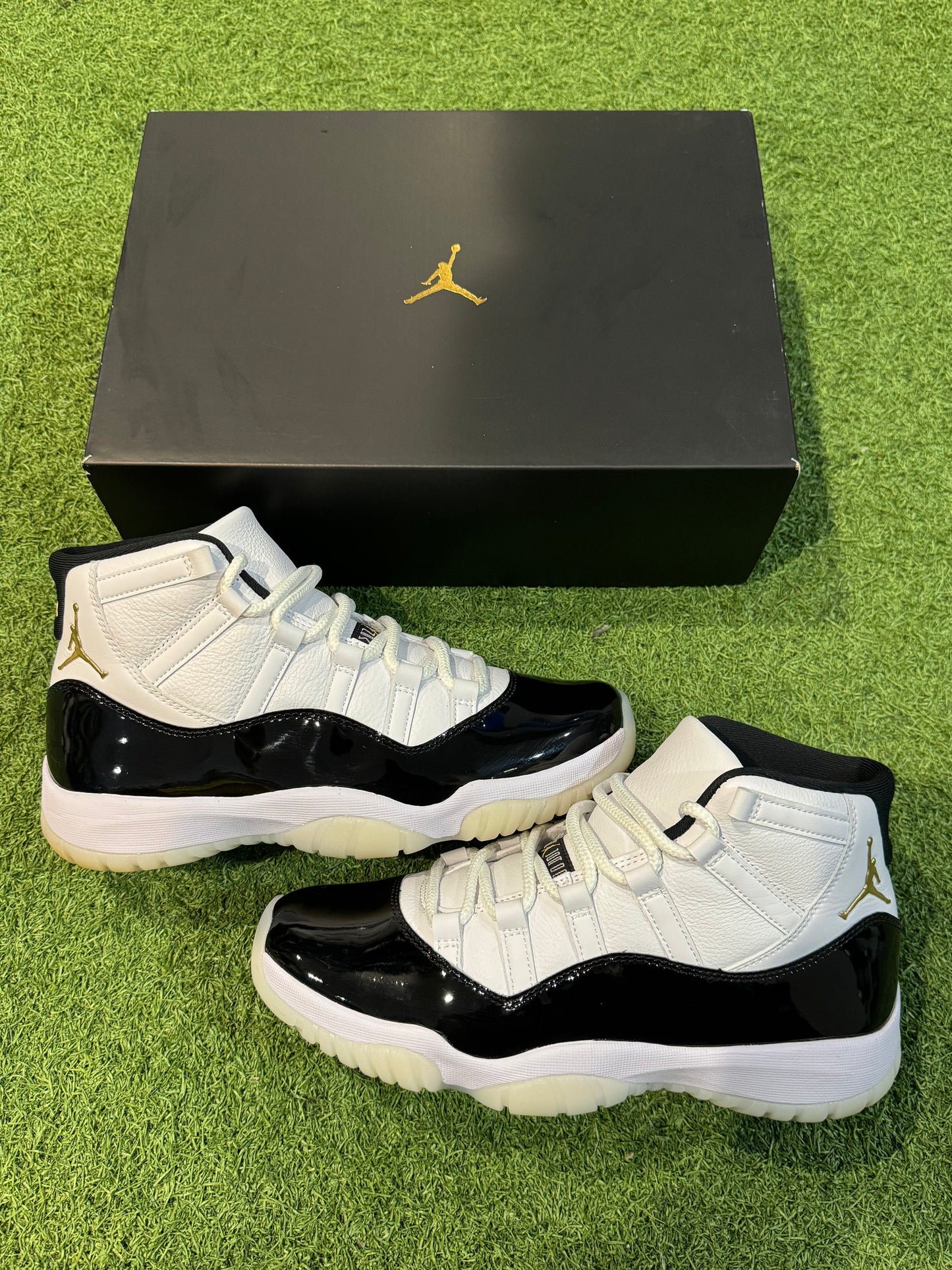 Jordan 11 DMP Gratitude (9)