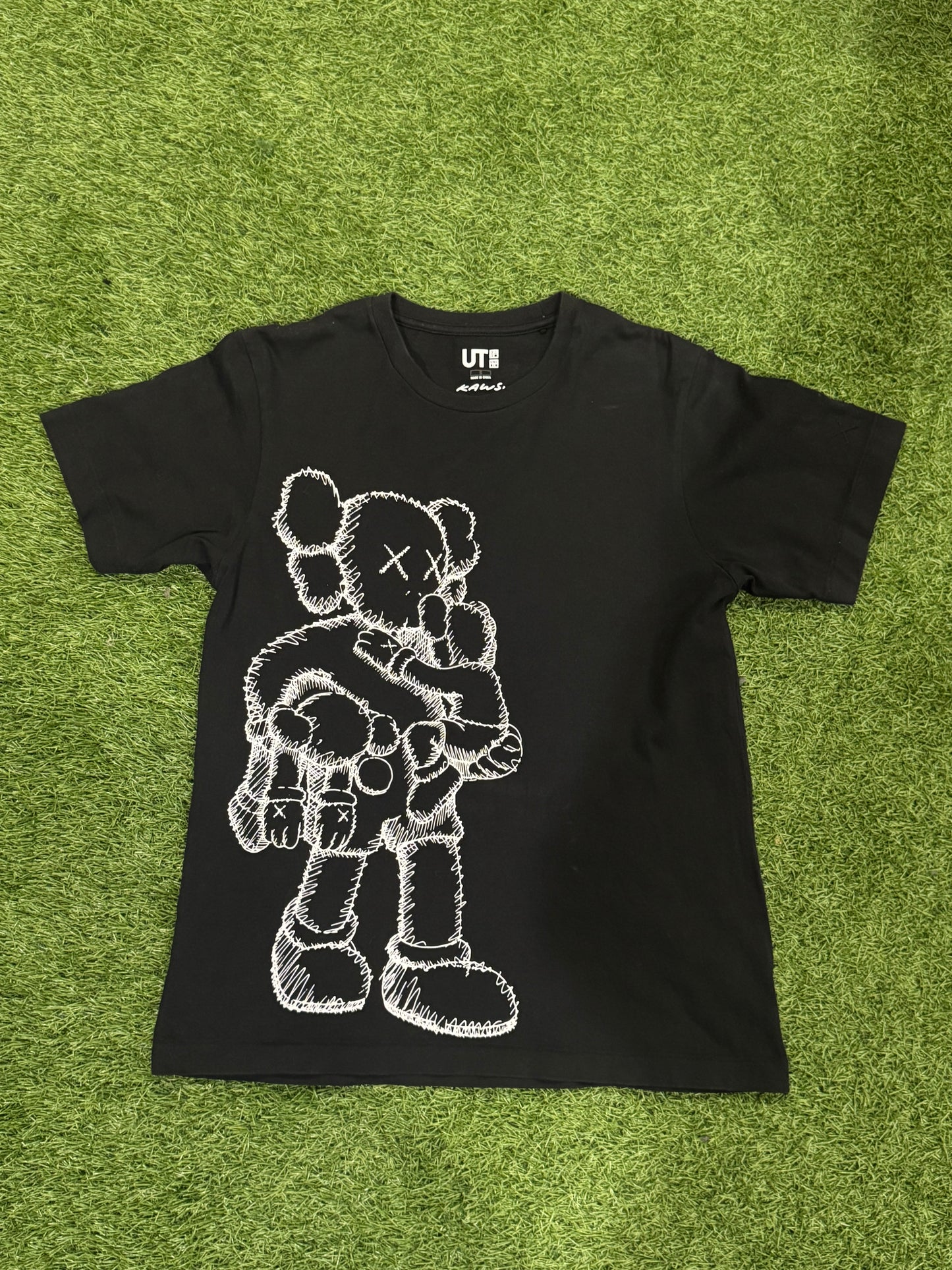 Kaws Uniqlo Clean Slate Tee Black