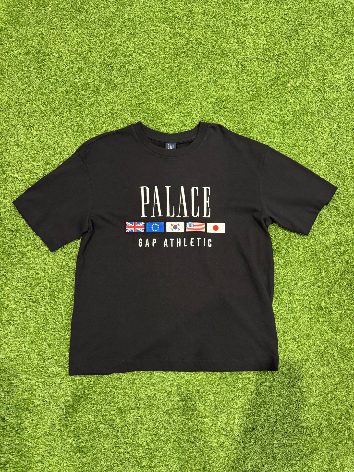 Gap x Palace Flags Tee Black