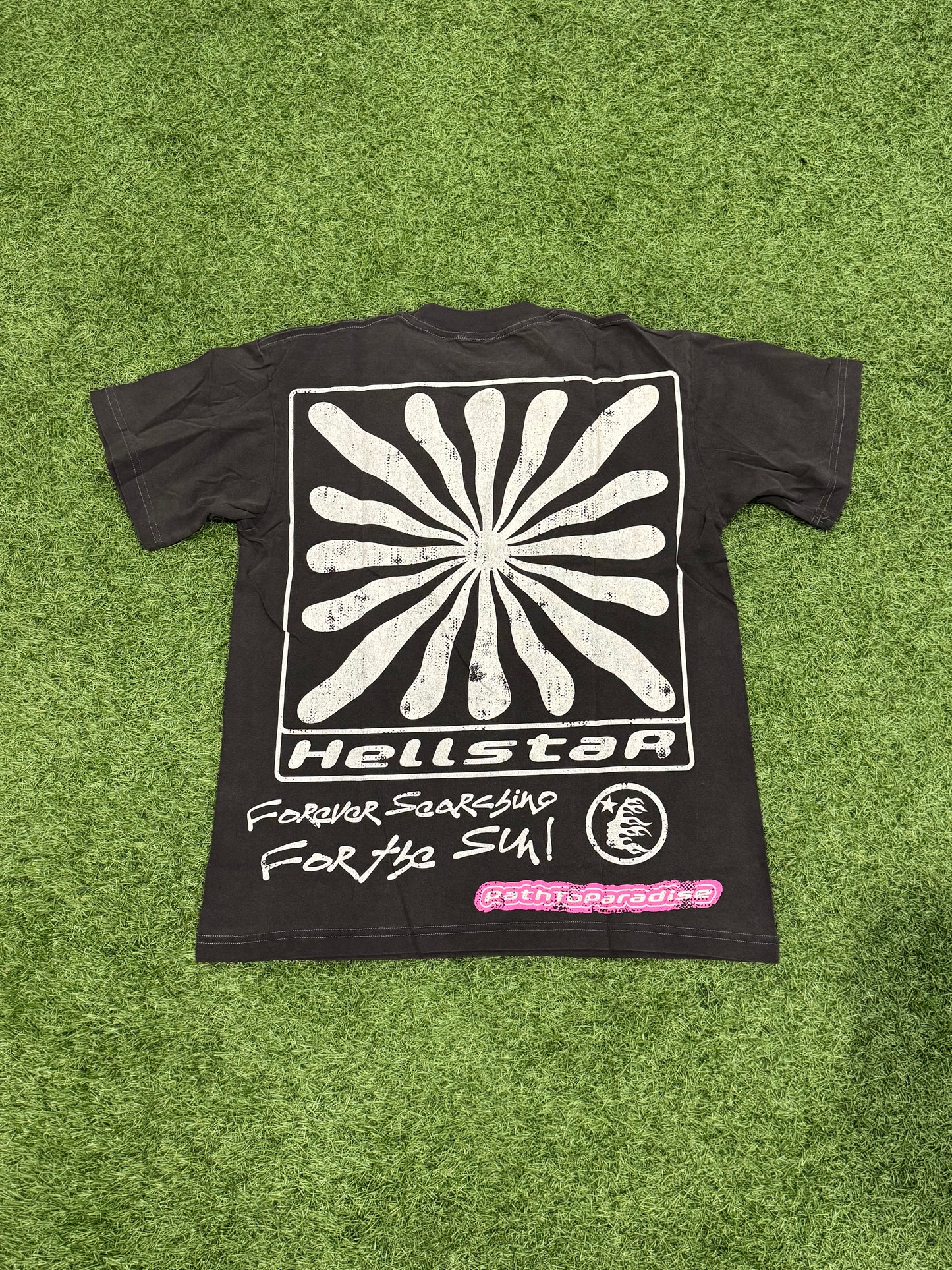 Hellstar Smile You're in Paradise Tee Black