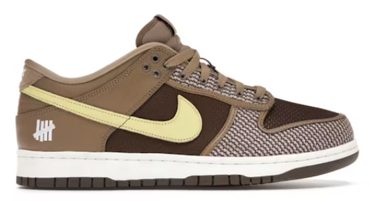 Dunk Low Undefeated Canteen