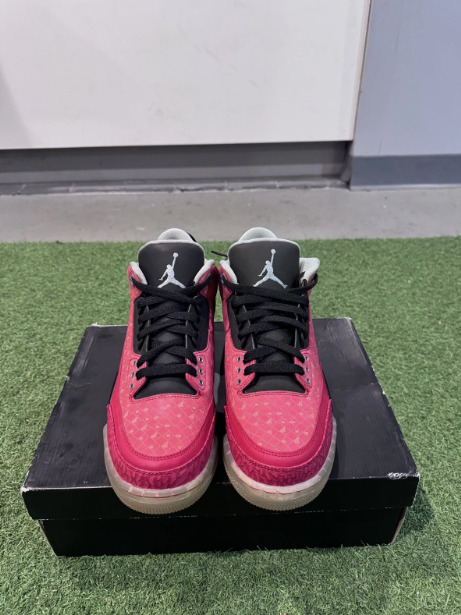 Jordan 3 Doernbecher 2013 (10)